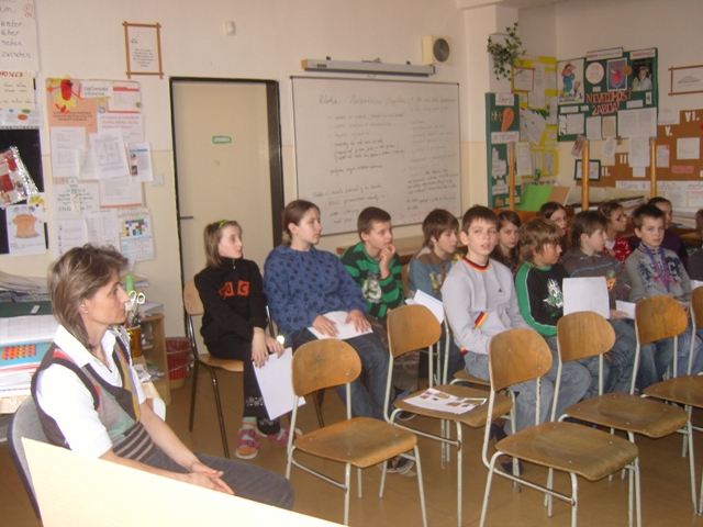 Pani riaditeľka-náš hosť pri prezentácii projektu